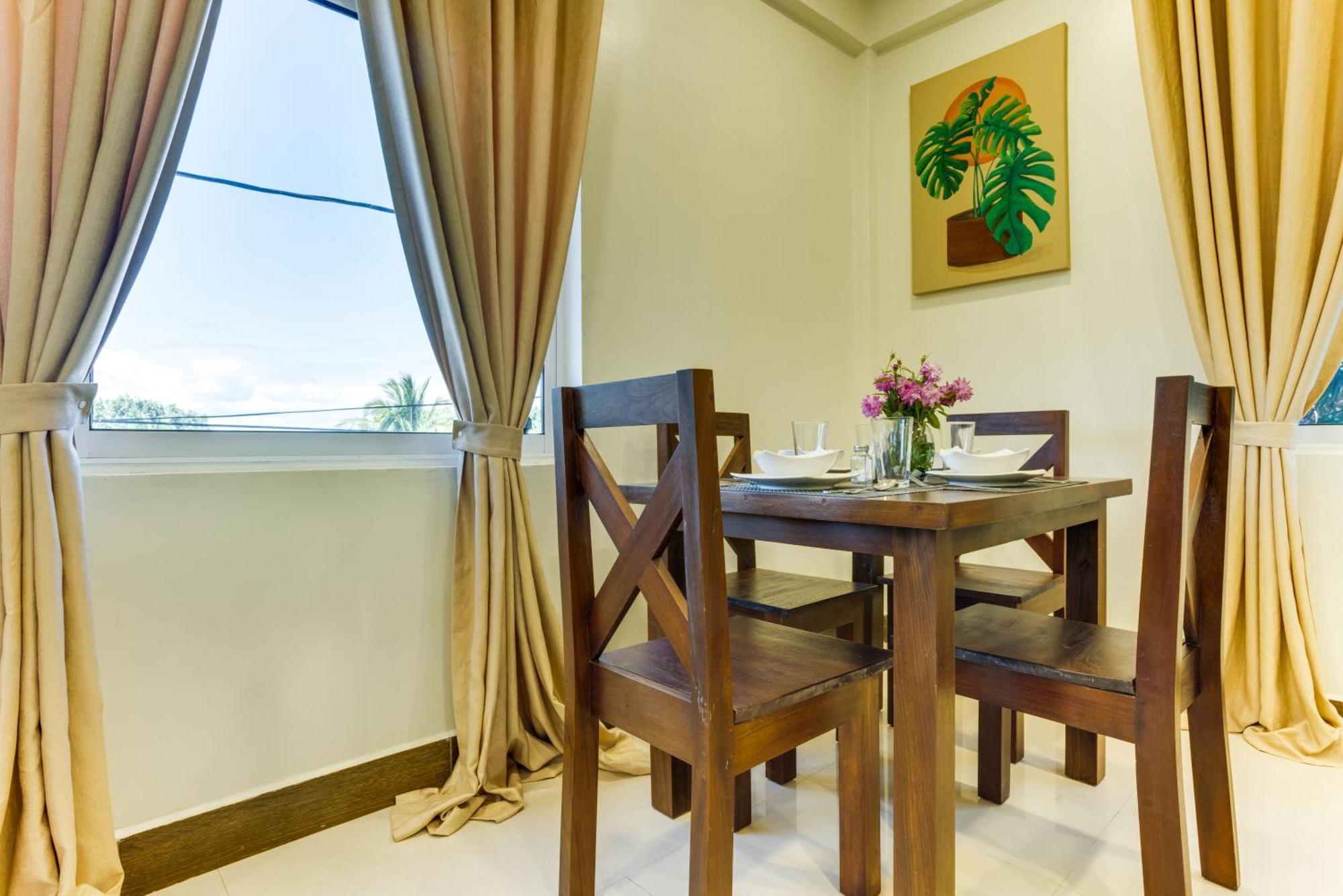 Louis' Apartments Placencia المظهر الخارجي الصورة