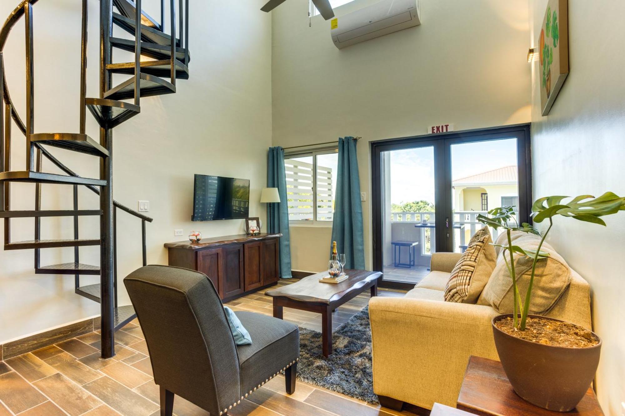 Louis' Apartments Placencia المظهر الخارجي الصورة